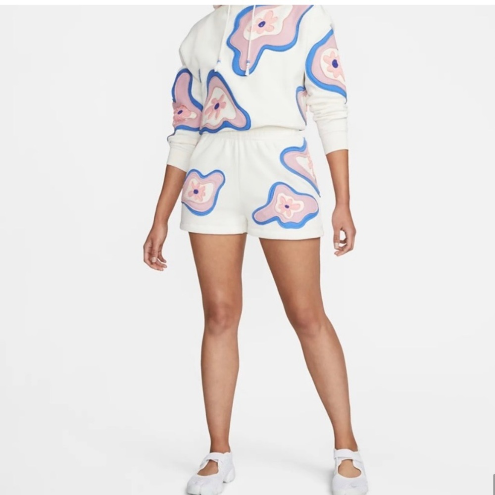 Nike Project Uphoria Fleece Shorts in the color Sail.